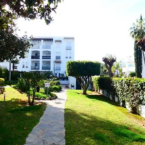 apartamento-puerto-banus-marbella.es-andalucia.com/